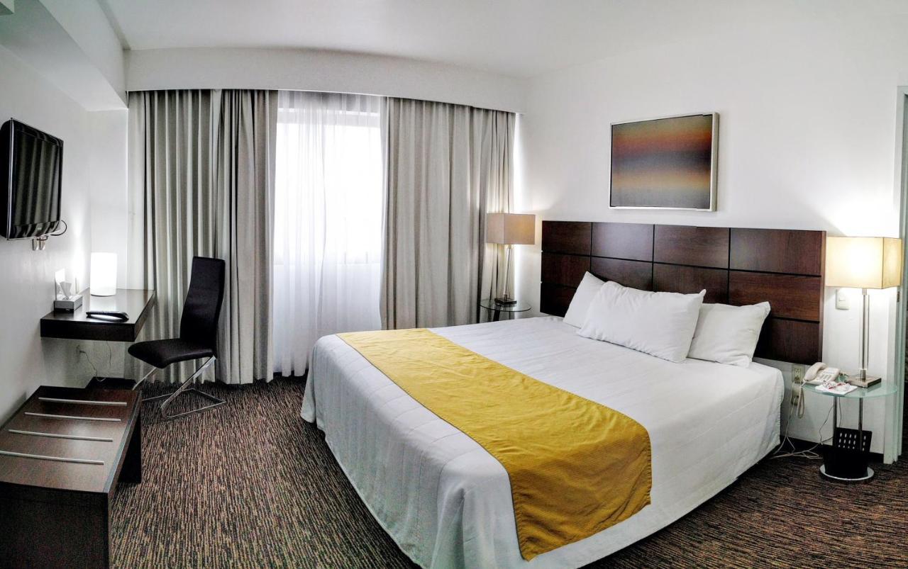 Hotel Fray Junipero Serra เตปิก ภายนอก รูปภาพ