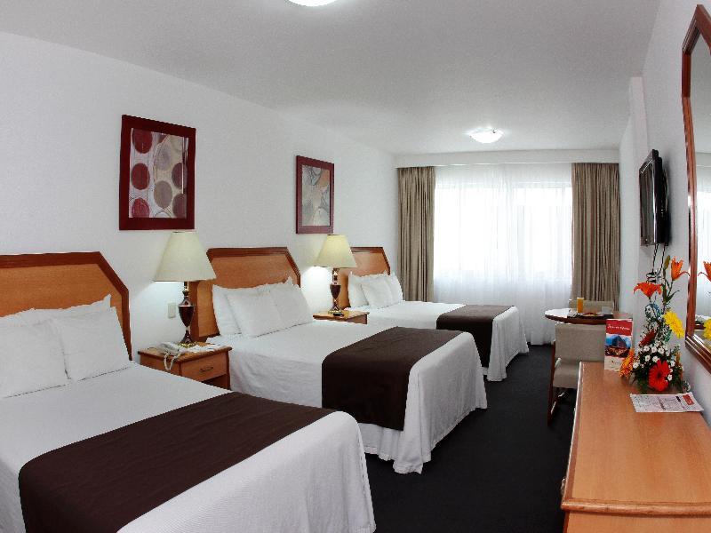 Hotel Fray Junipero Serra เตปิก ภายนอก รูปภาพ