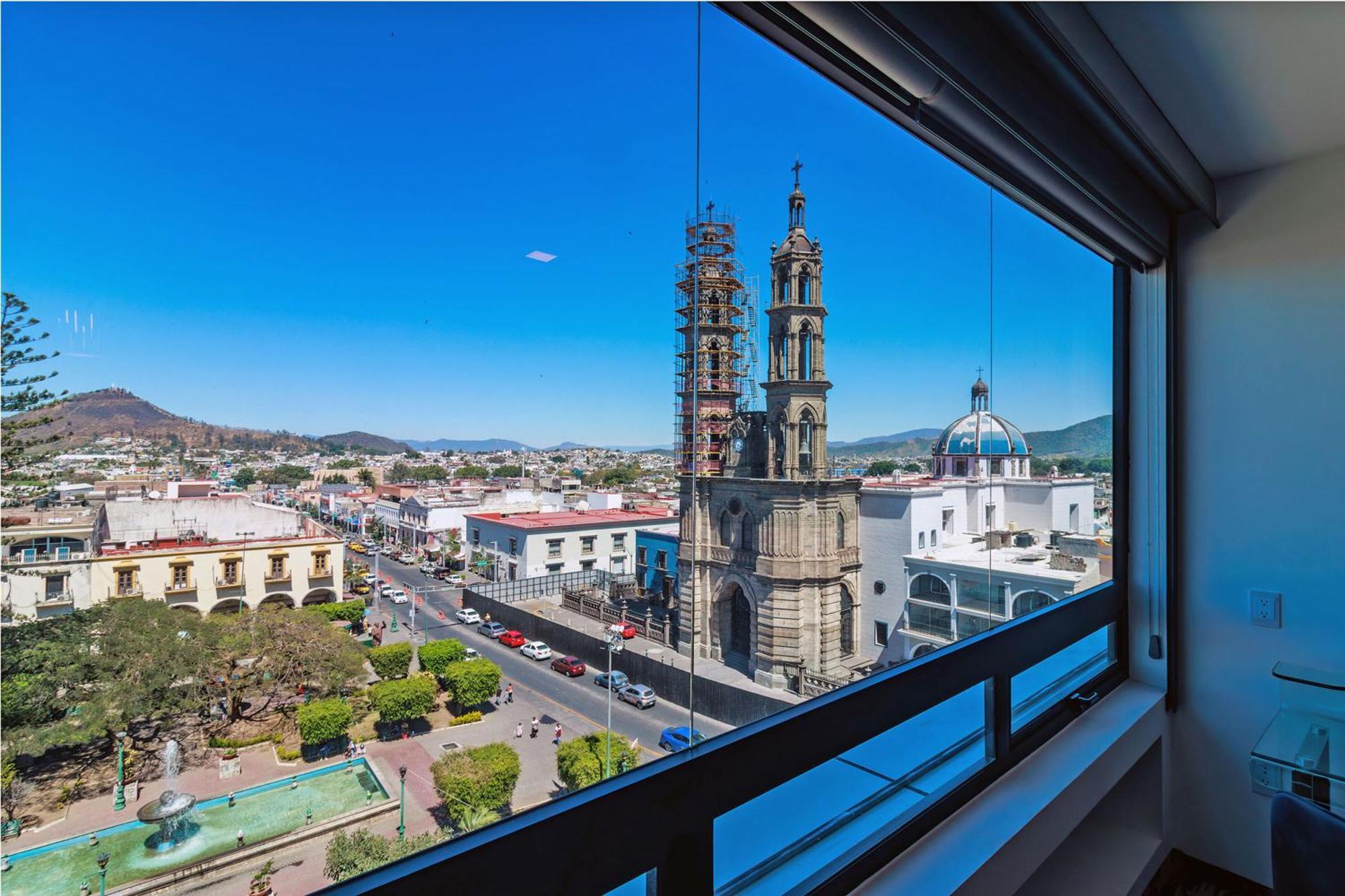 Hotel Fray Junipero Serra เตปิก ภายนอก รูปภาพ
