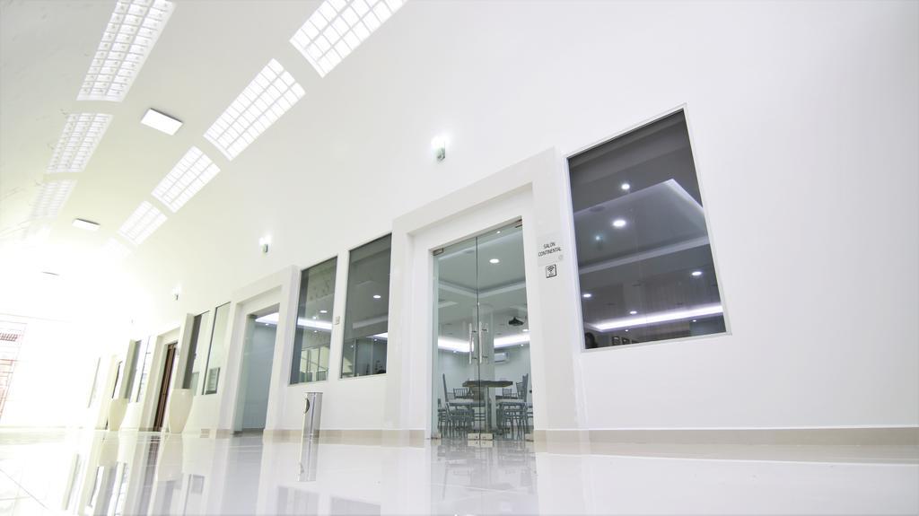 Hotel Fray Junipero Serra เตปิก ภายนอก รูปภาพ
