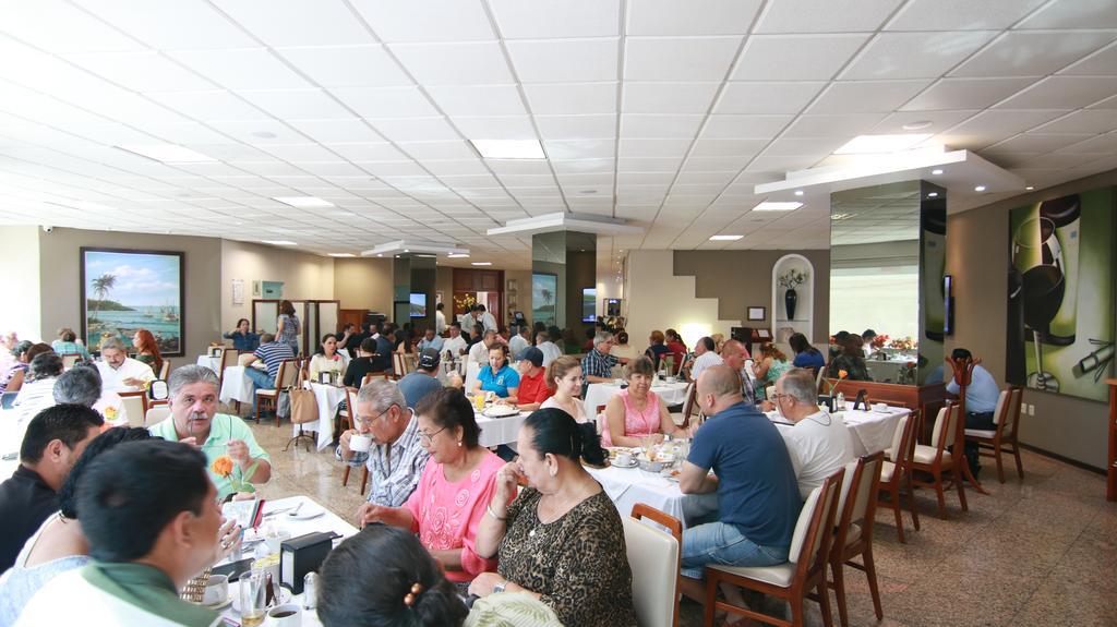 Hotel Fray Junipero Serra เตปิก ภายนอก รูปภาพ